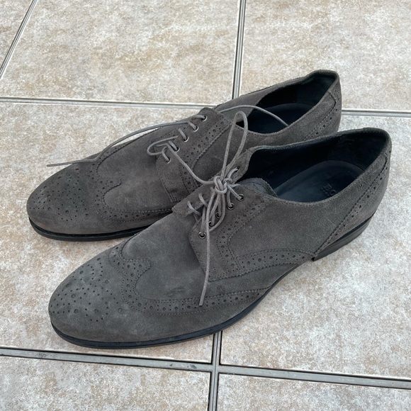 Hugo Boss Shoes | Hugo Boss Size 12 Matano Suede Wingtip Oxfords Sh | Color: Tan | Size: 12 | Magnoliabouquet's Closet